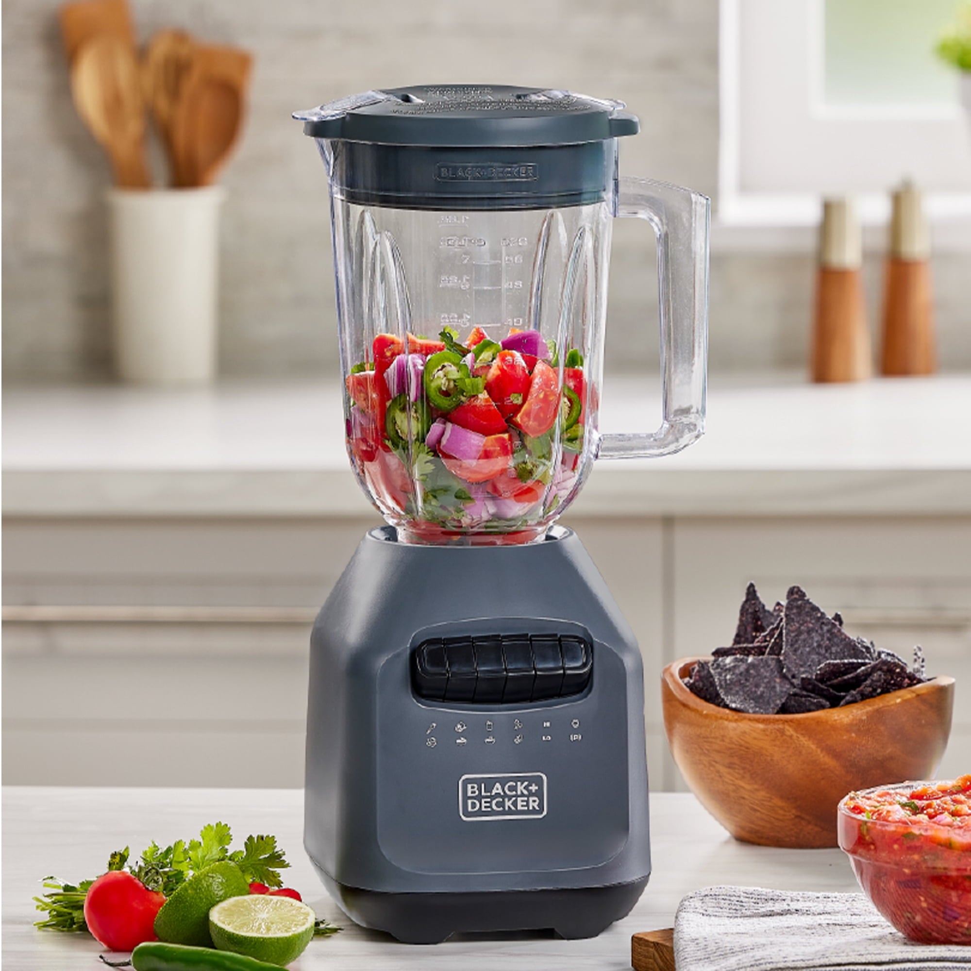 BLACK+DECKER Ice Crush Blender - 56 oz Plastic Jar, 700W, 6-Tip Blade, 8 Speeds + Pulse