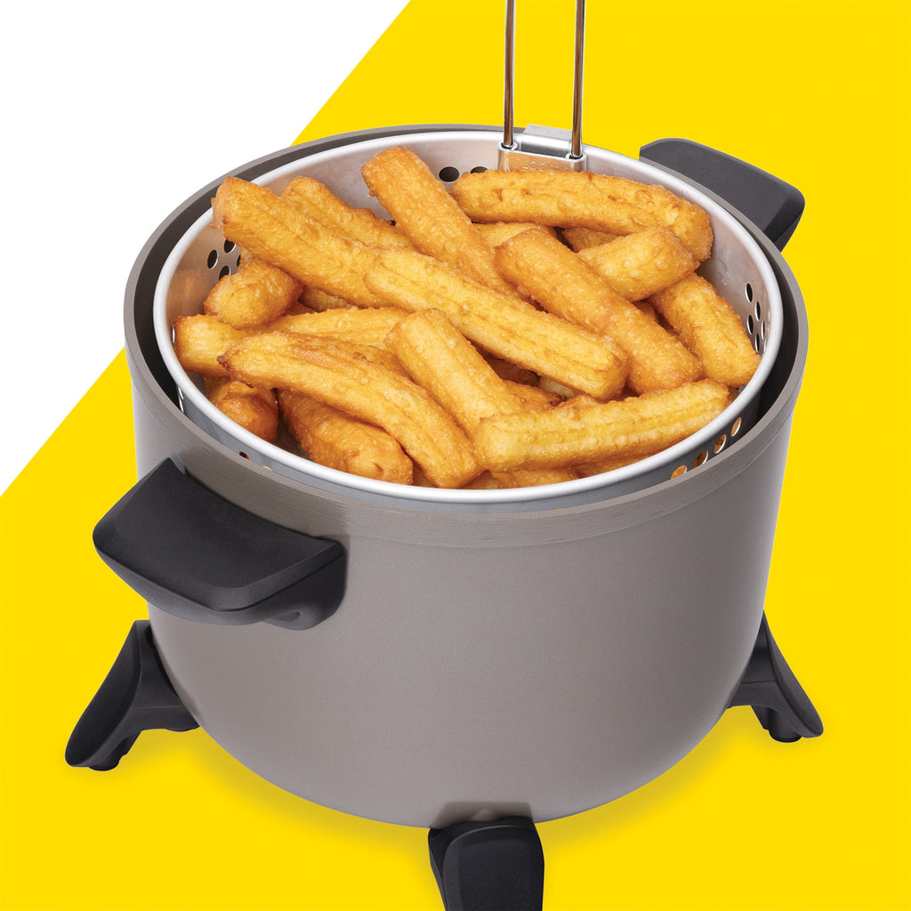 Presto Kitchen Kettle Ceramic Deep Fryer/Multi-Cooker