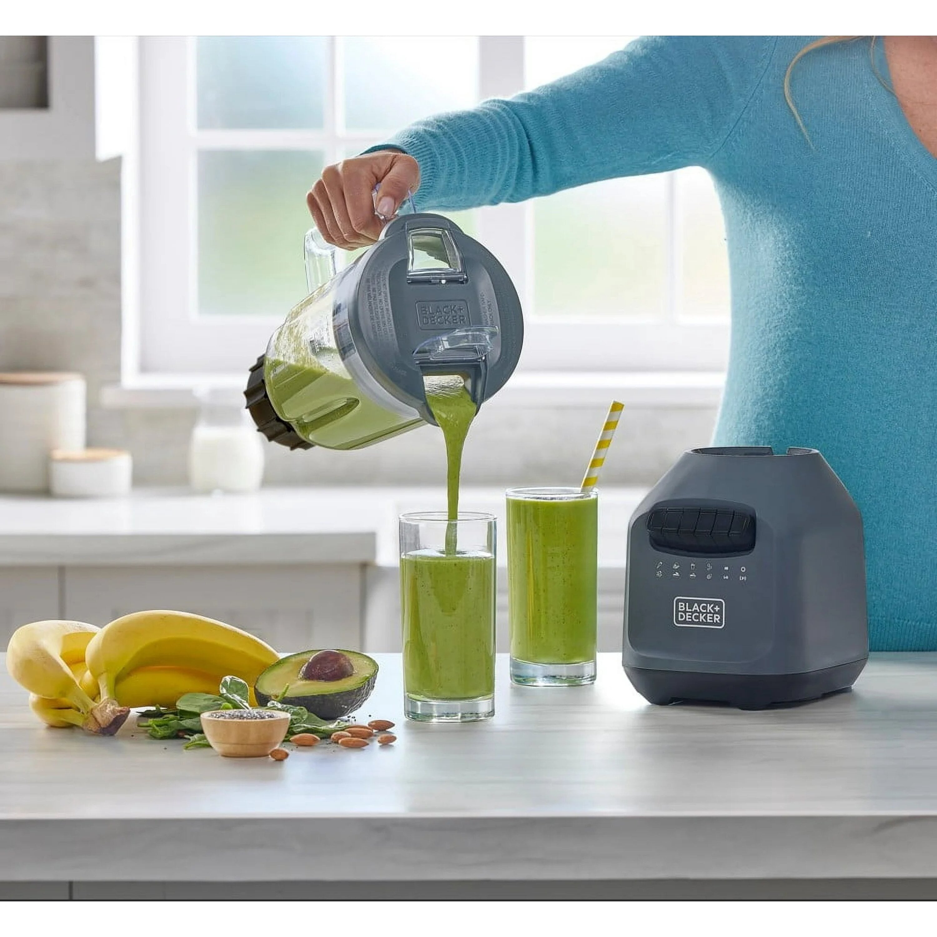 BLACK+DECKER Ice Crush Blender - 56 oz Plastic Jar, 700W, 6-Tip Blade, 8 Speeds + Pulse