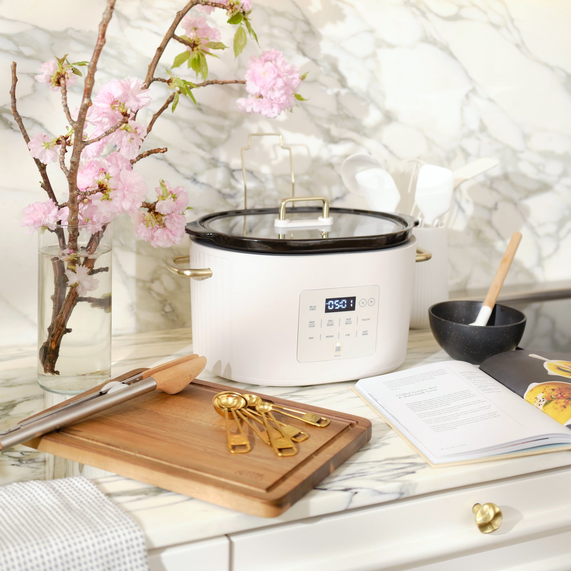Thyme & Table 6QT Programmable Slow Cooker - Sand White
